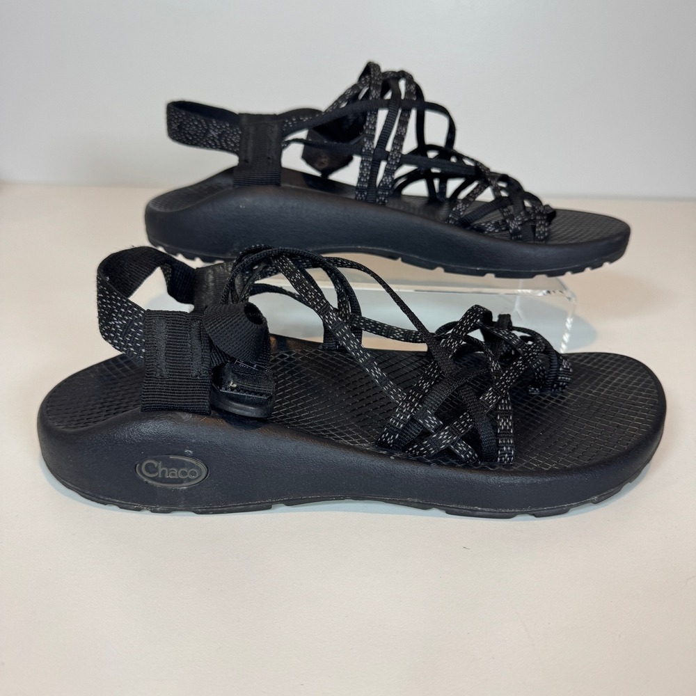 Chaco Z/Cloud 2 Women's 10 Black White Granola Girl Gorpcore Sport Sandal